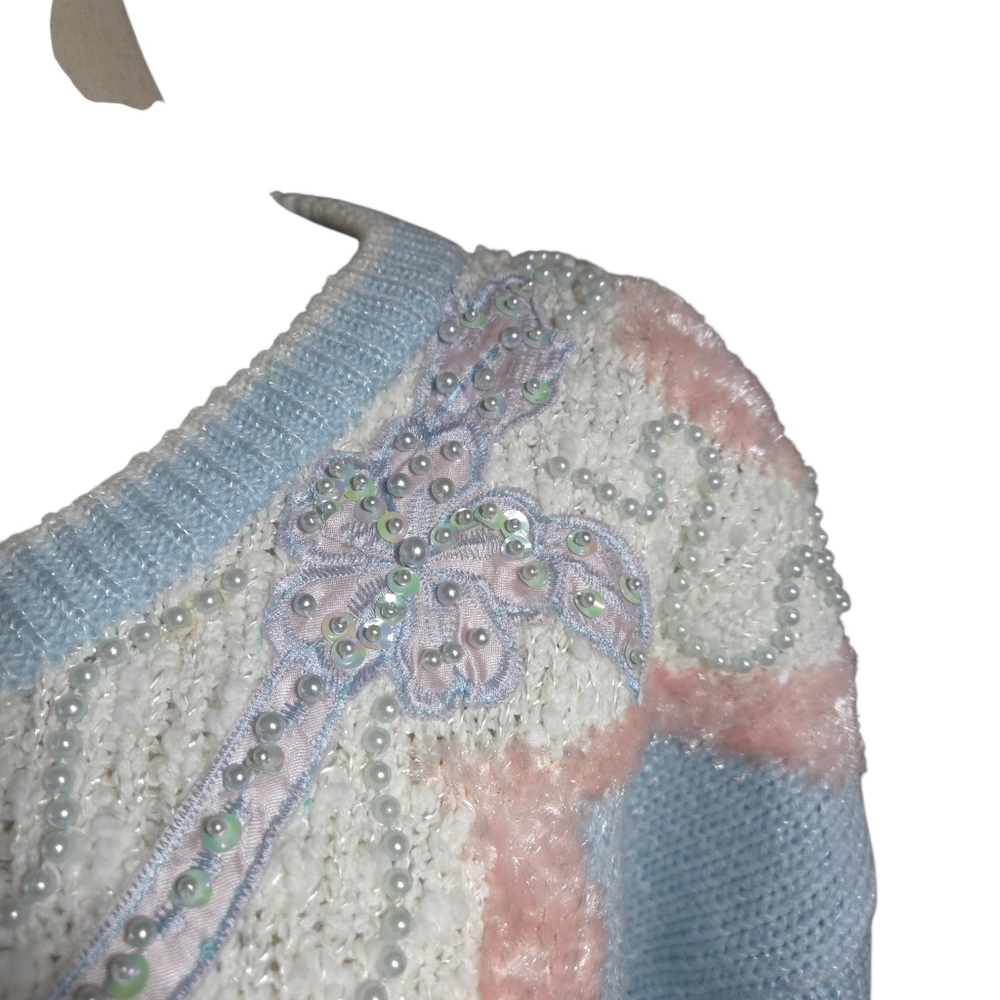 Jaclyn Smith Vintage Light Blue Beaded Sweater - Picture 4 of 8